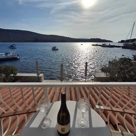 Solis 2 Apartman Cres